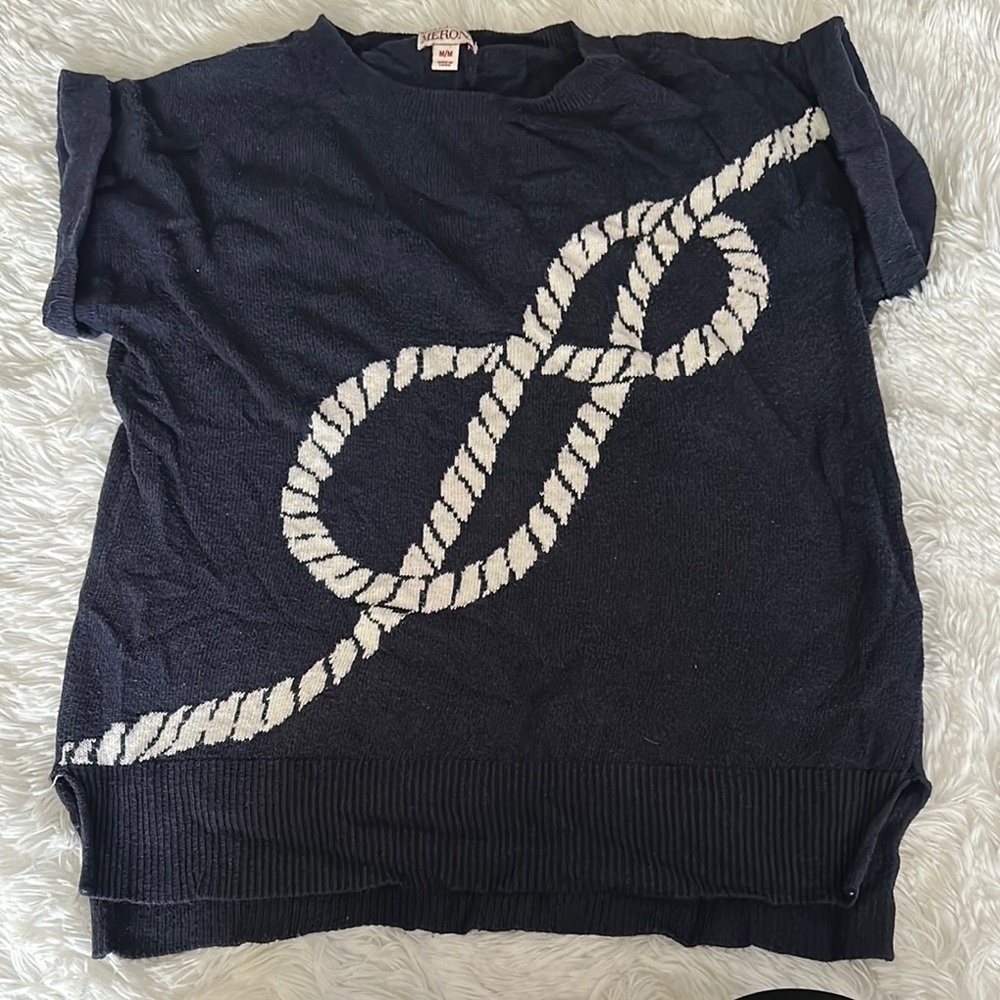 Nautica Dark Blue Pullover with Ivory Rope Pattern Medium